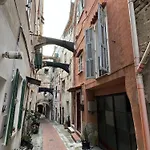 Casa Storica Di Alma Con Fantastica Vista Mare Sanremo