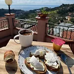 Casa Storica Di Alma Con Fantastica Vista Mare Санремо