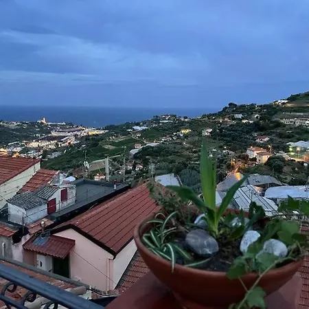 Casa Storica Di Alma Con Fantastica Vista Mare Appartement *