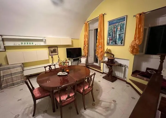 Apartment Casa Storica Di Alma Con Fantastica Vista Mare