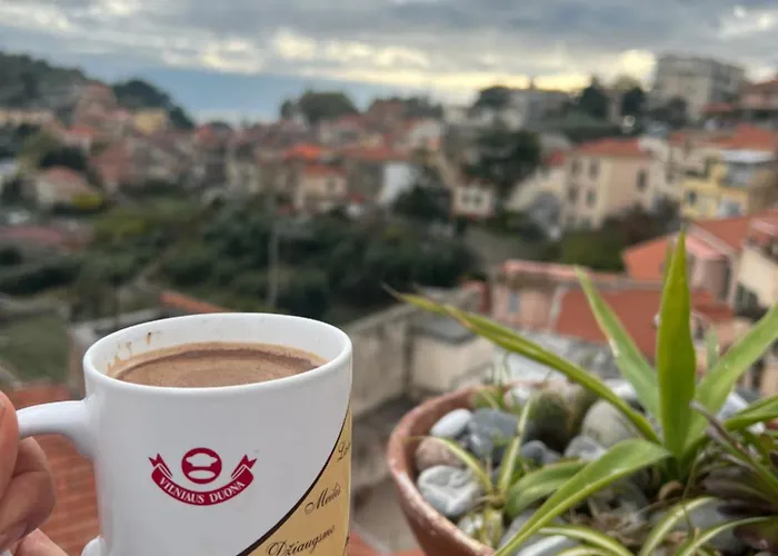 Casa Storica Di Alma Con Fantastica Vista Mare Apartment *