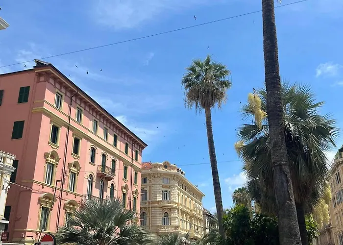 Casa Storica Di Alma Con Fantastica Vista Mare * Sanremo
