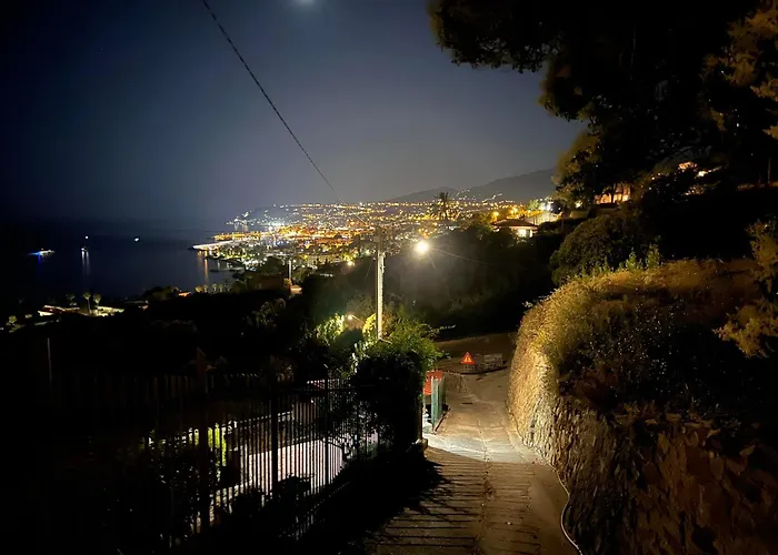 Casa Storica Di Alma Con Fantastica Vista Mare 公寓 *